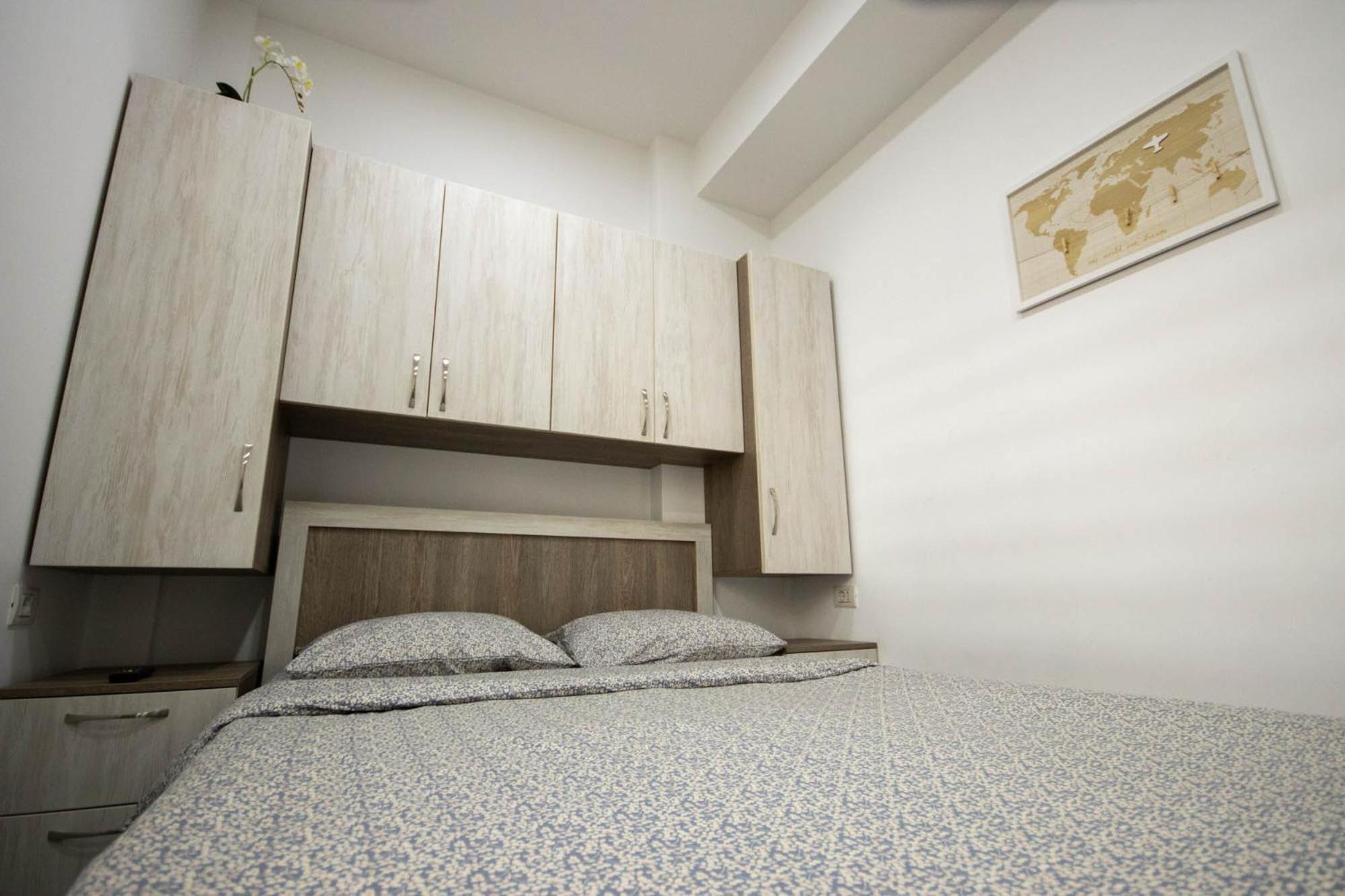 Astar Apartments - Small Rădăuţi Exteriör bild